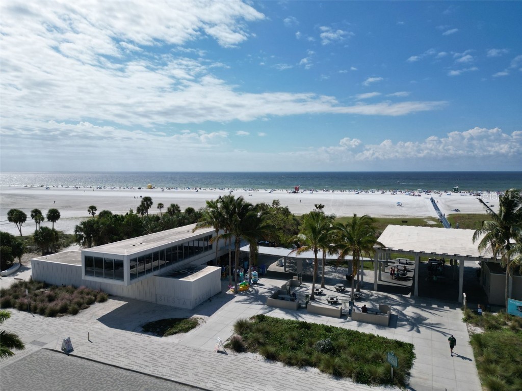 910 Siesta Key Place Sarasota FL 34242 A4670452 image61