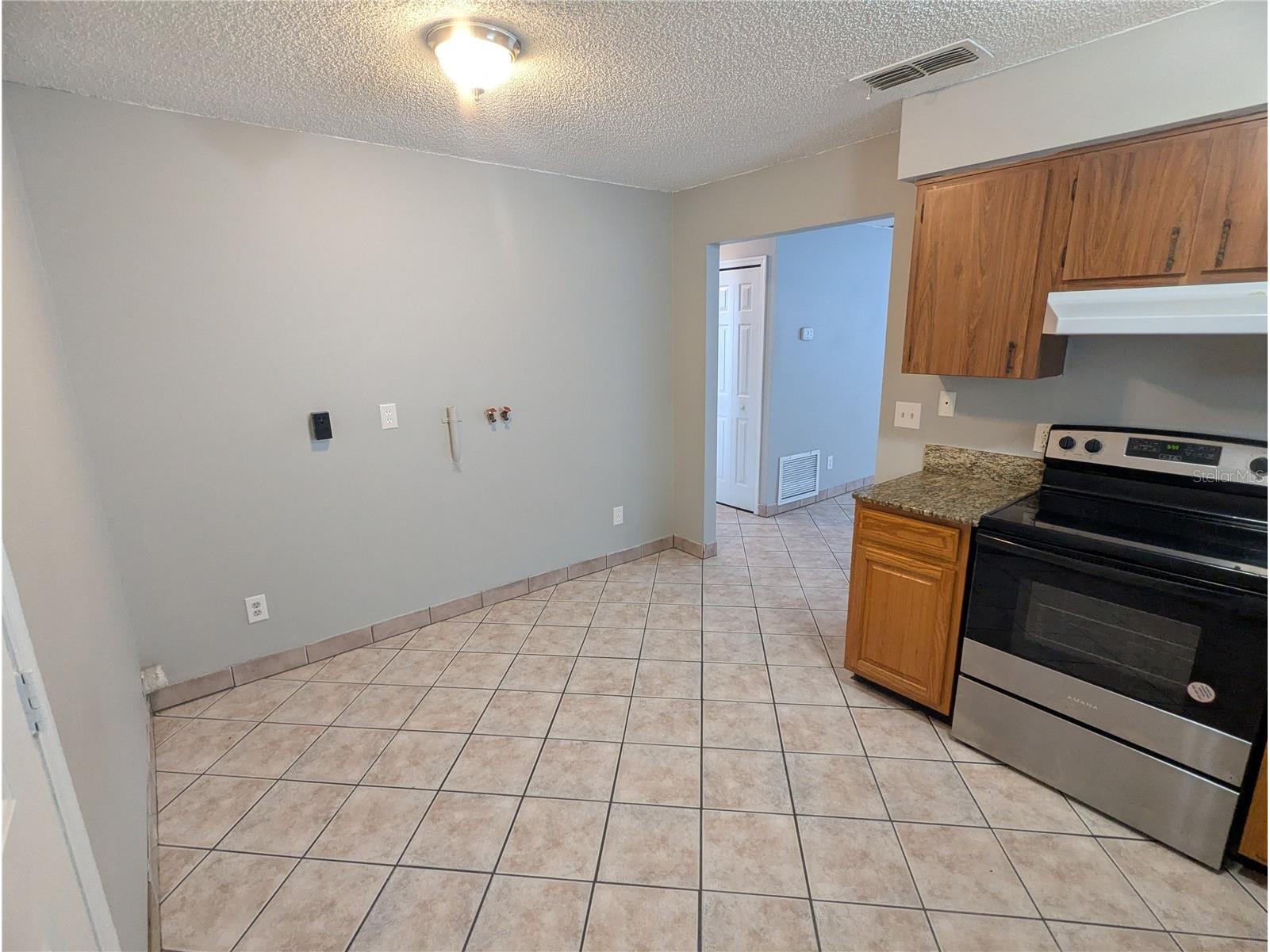 910 South Center Street #910 Eustis FL 32726 G5115403 image4