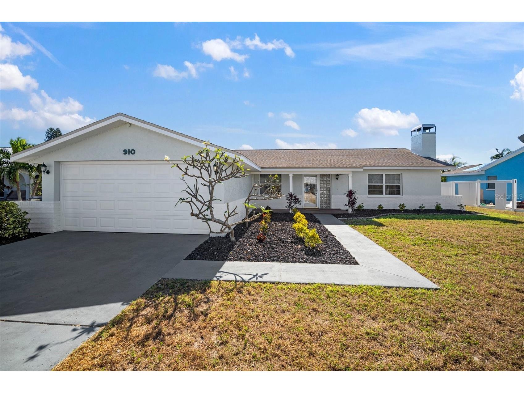 910 Spindle Palm Way Apollo Beach FL 33572 TB8473743 image2
