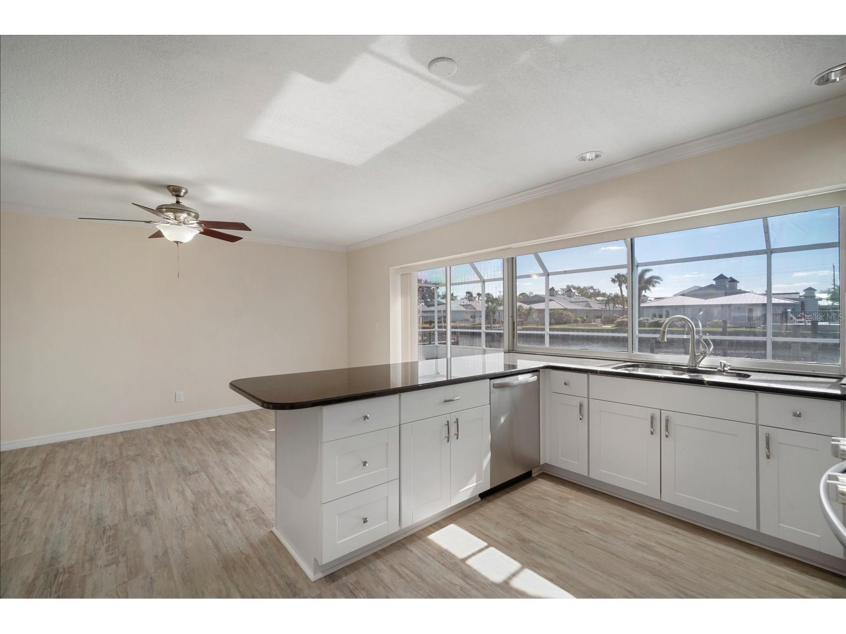 910 Spindle Palm Way Apollo Beach FL 33572 TB8473743 image6