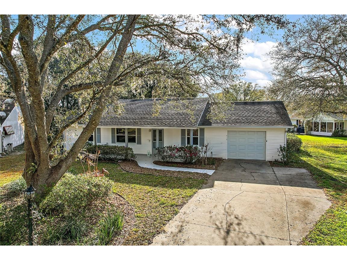 910 Sutherland Court Leesburg FL 34788 G5065109 image1