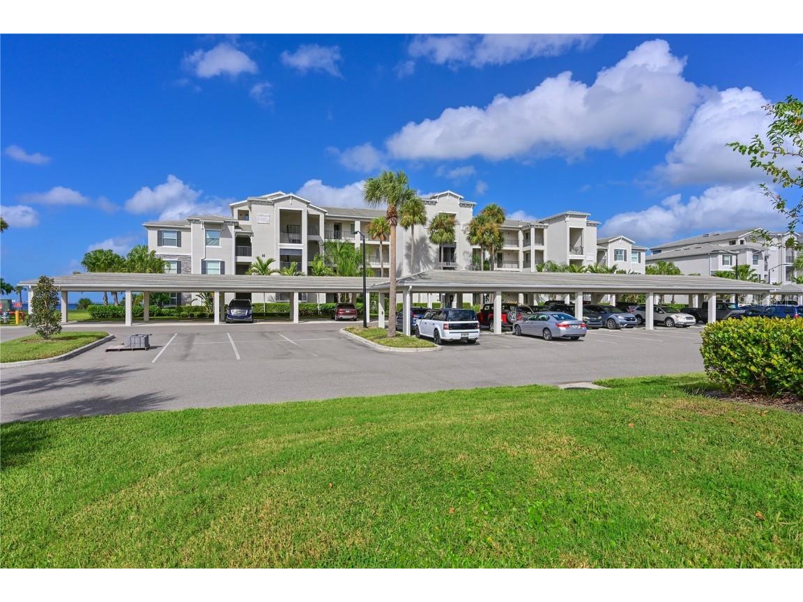 910 Tidewater Shores Loop #102 Bradenton FL 34208 - MANATEE RIVER A4666818 image3