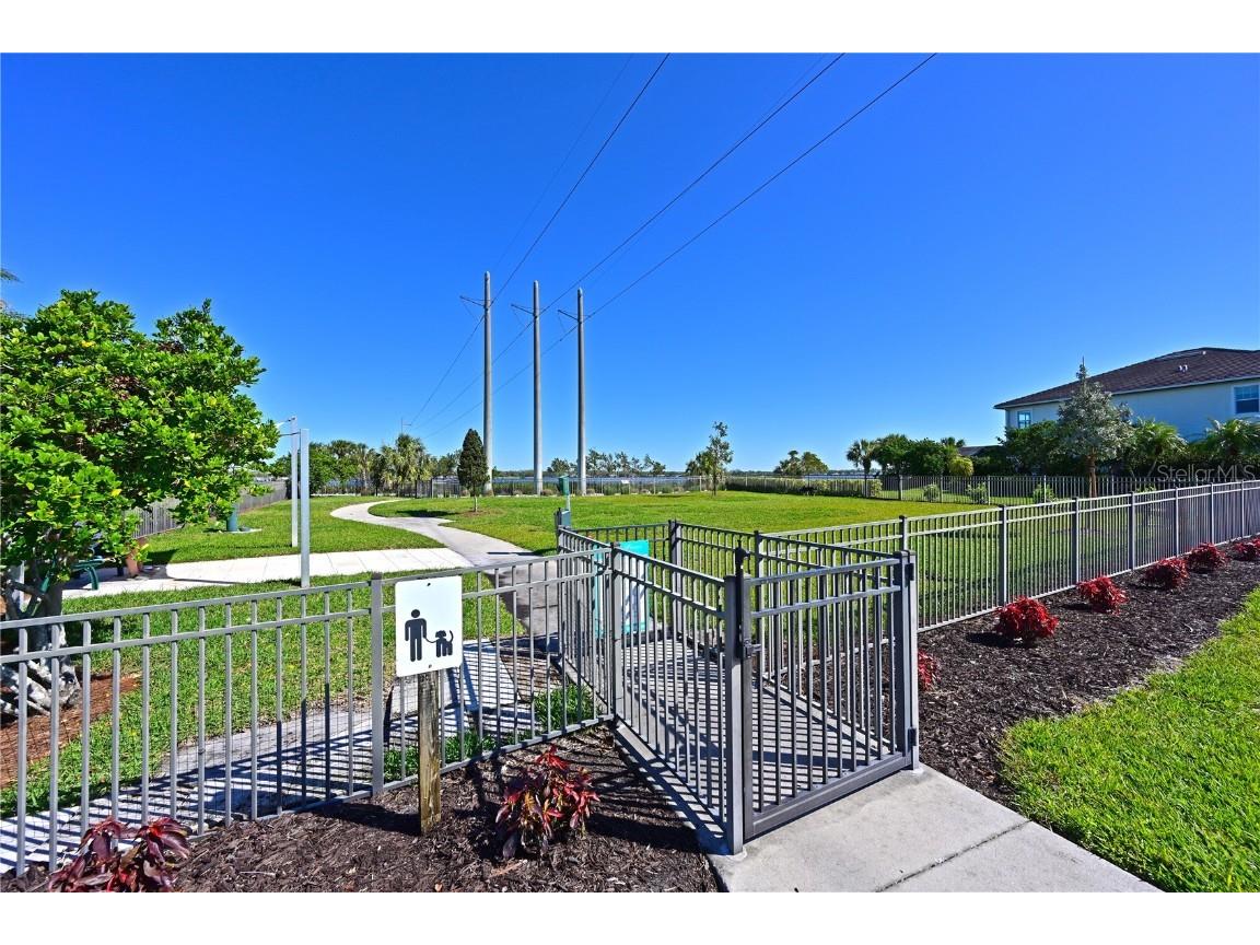 910 Tidewater Shores Loop #102 Bradenton FL 34208 - MANATEE RIVER A4666818 image40