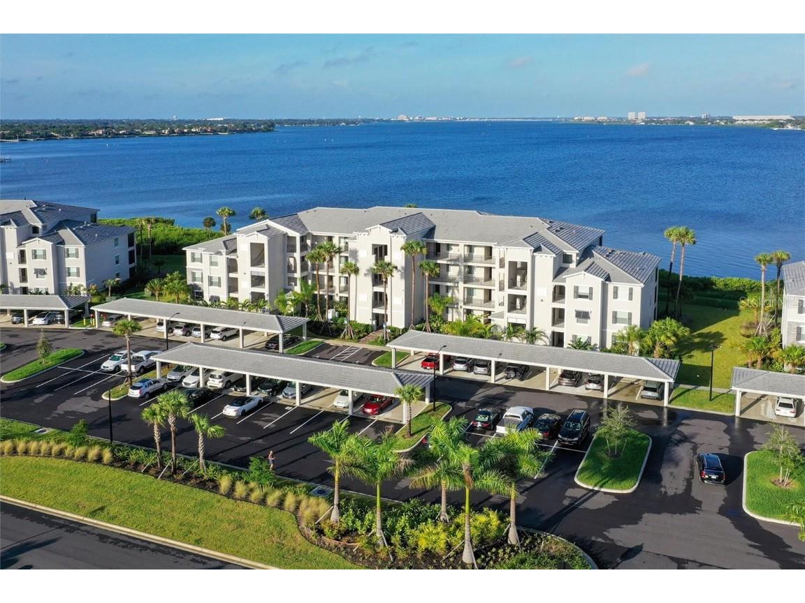 910 Tidewater Shores Loop #107 Bradenton FL 34208 - MANATEE RIVER A4611929 image1