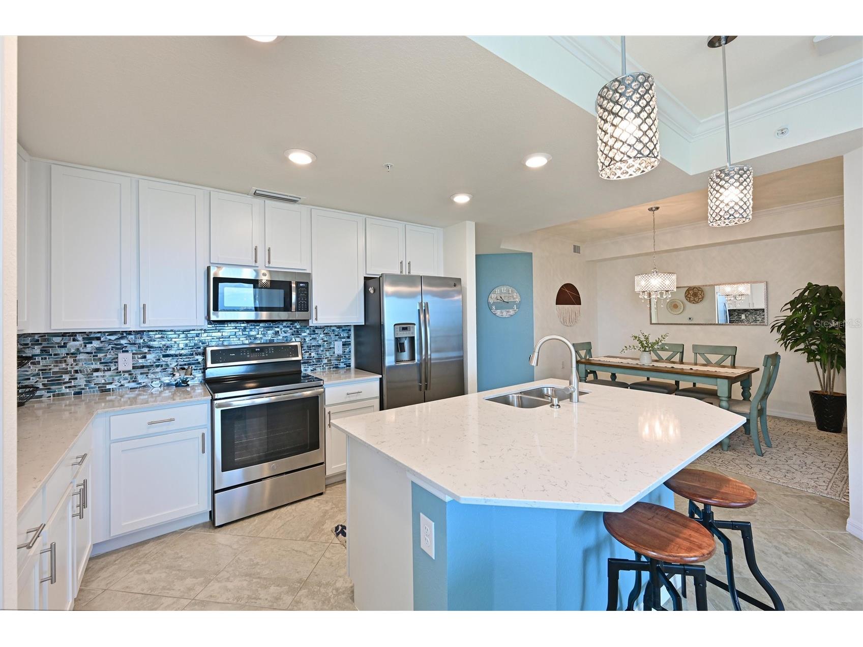 910 Tidewater Shores Loop #208 Bradenton FL 34208 - MANATEE RIVER A4692122 image11