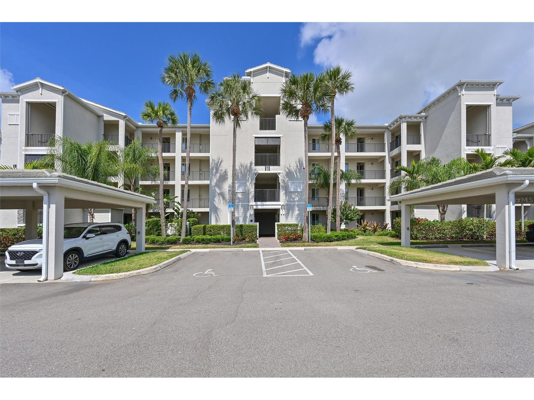 910 Tidewater Shores Loop #208 Bradenton FL 34208 - MANATEE RIVER A4692122 image2