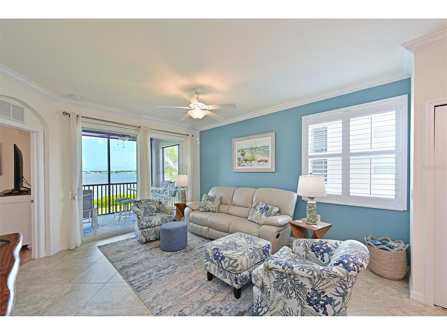 910 Tidewater Shores Loop #208 Bradenton FL 34208 - MANATEE RIVER A4692122 image3