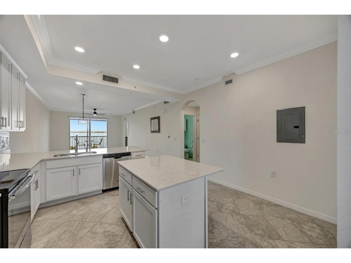 910 Tidewater Shores Loop #304 Bradenton FL 34208 A4675272 image6