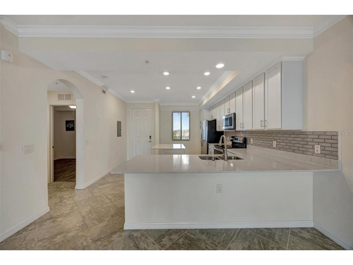 910 Tidewater Shores Loop #304 Bradenton FL 34208 A4675272 image7