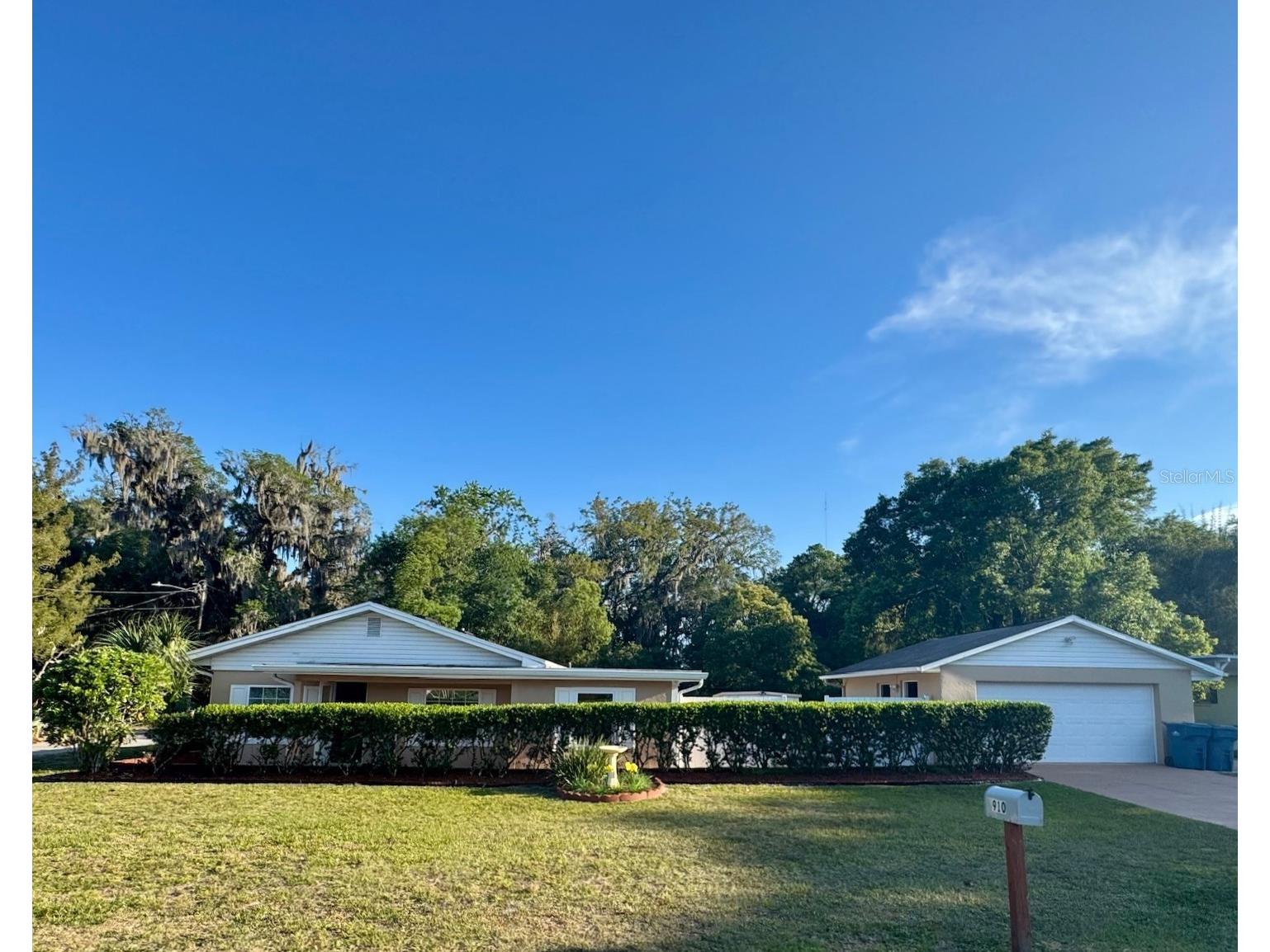 910 W French Avenue Orange City FL 32763 V4948830 image1