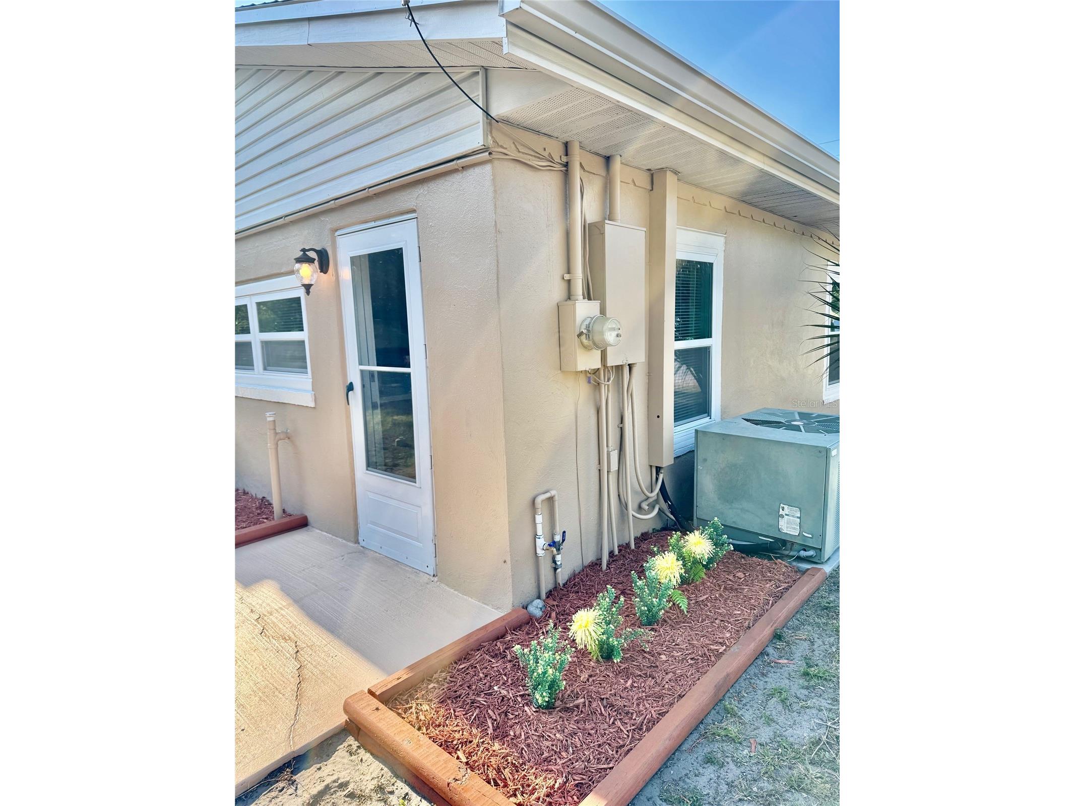 910 W French Avenue Orange City FL 32763 V4948830 image18