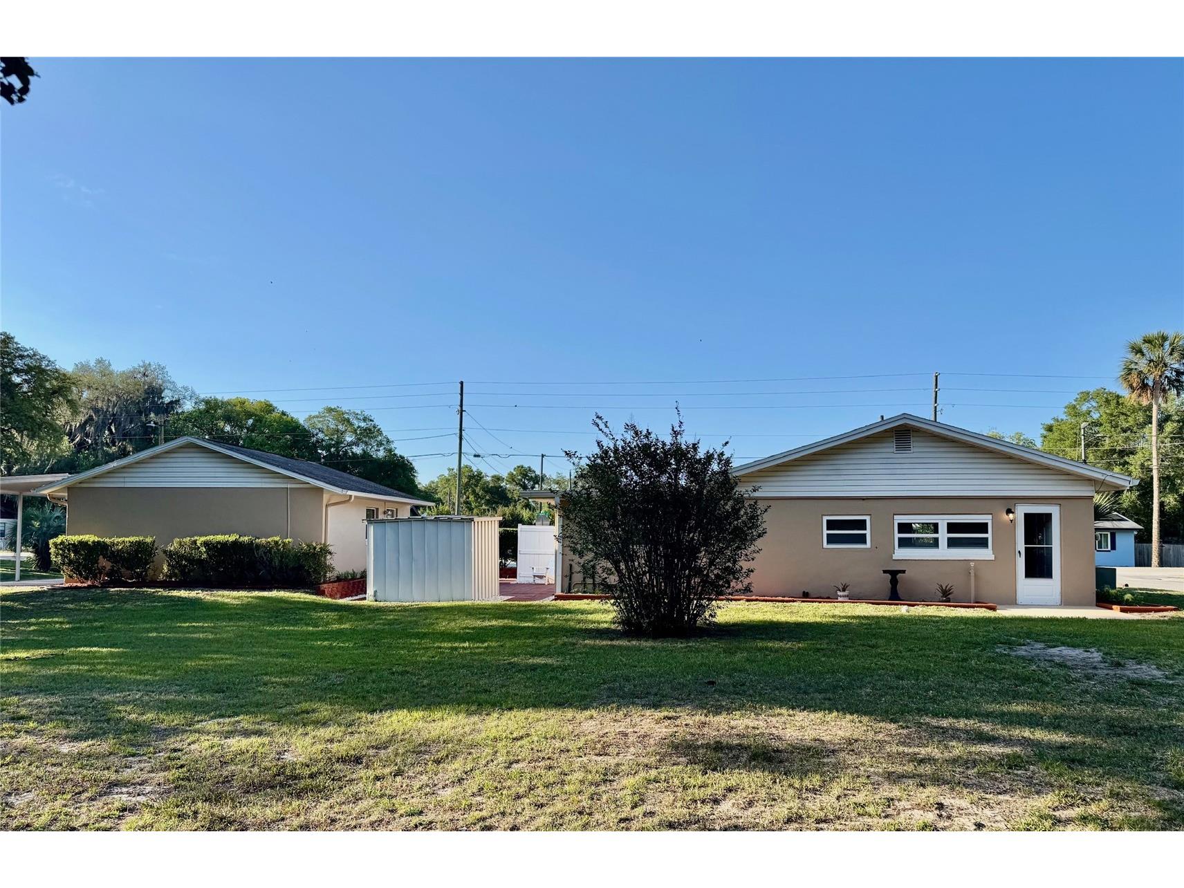 910 W French Avenue Orange City FL 32763 V4948830 image24