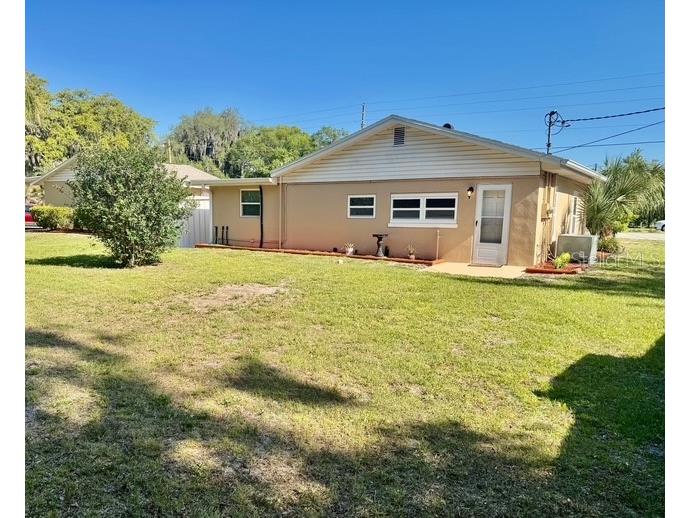 910 W French Avenue Orange City FL 32763 V4948830 image33