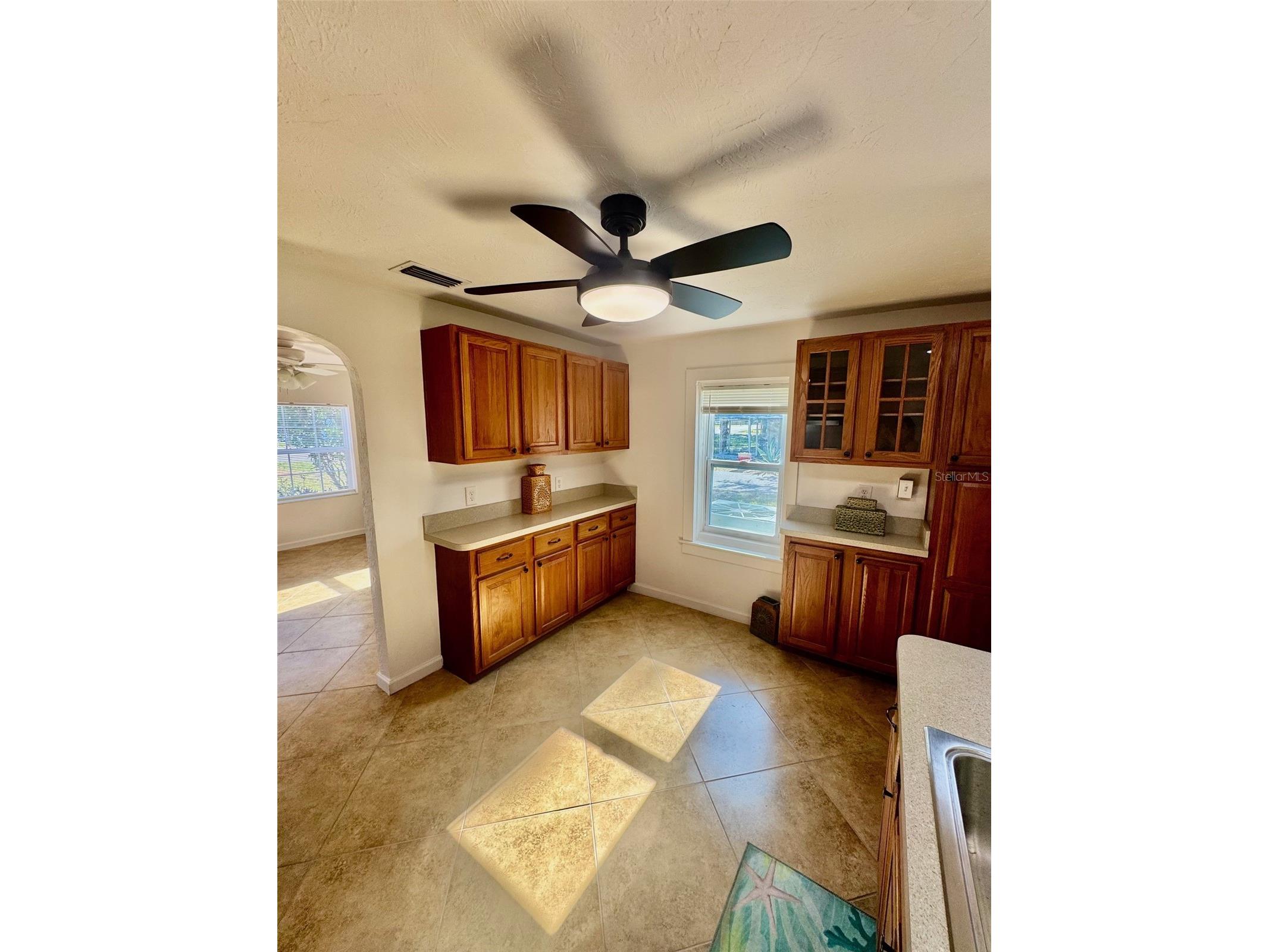 910 W French Avenue Orange City FL 32763 V4948830 image9