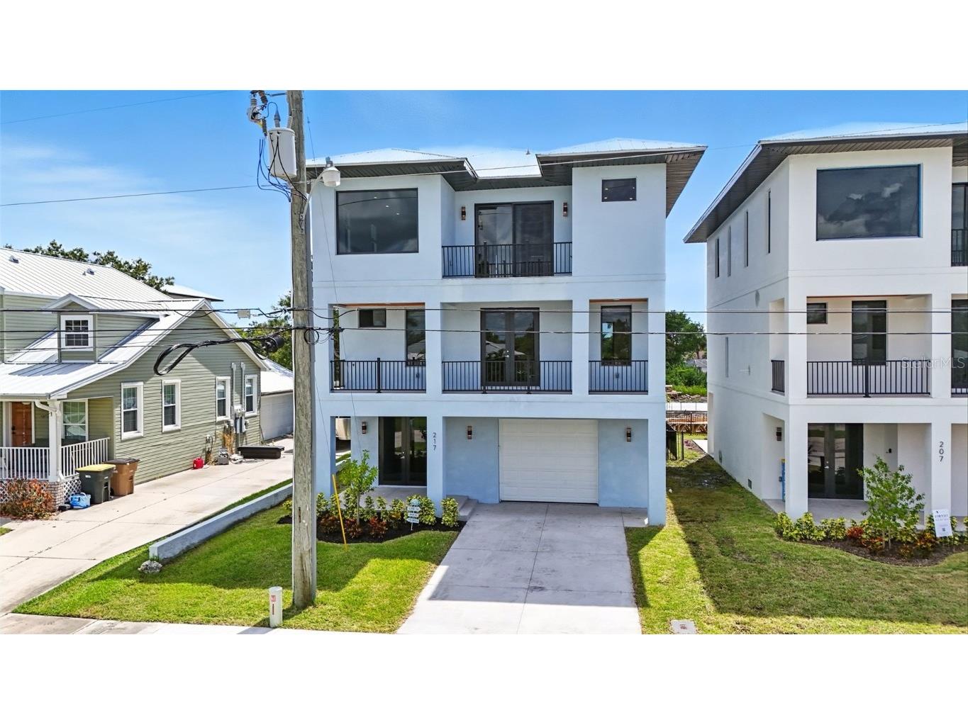 910 W Olympia Avenue Punta Gorda FL 33950 C7514302 image1