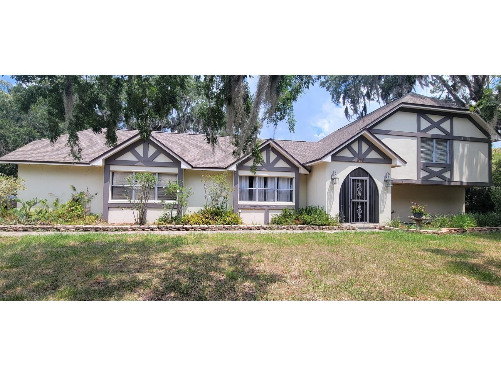 910 Winchester Lane Valrico FL 33594 - LAKE VALRICO T3529794 image1