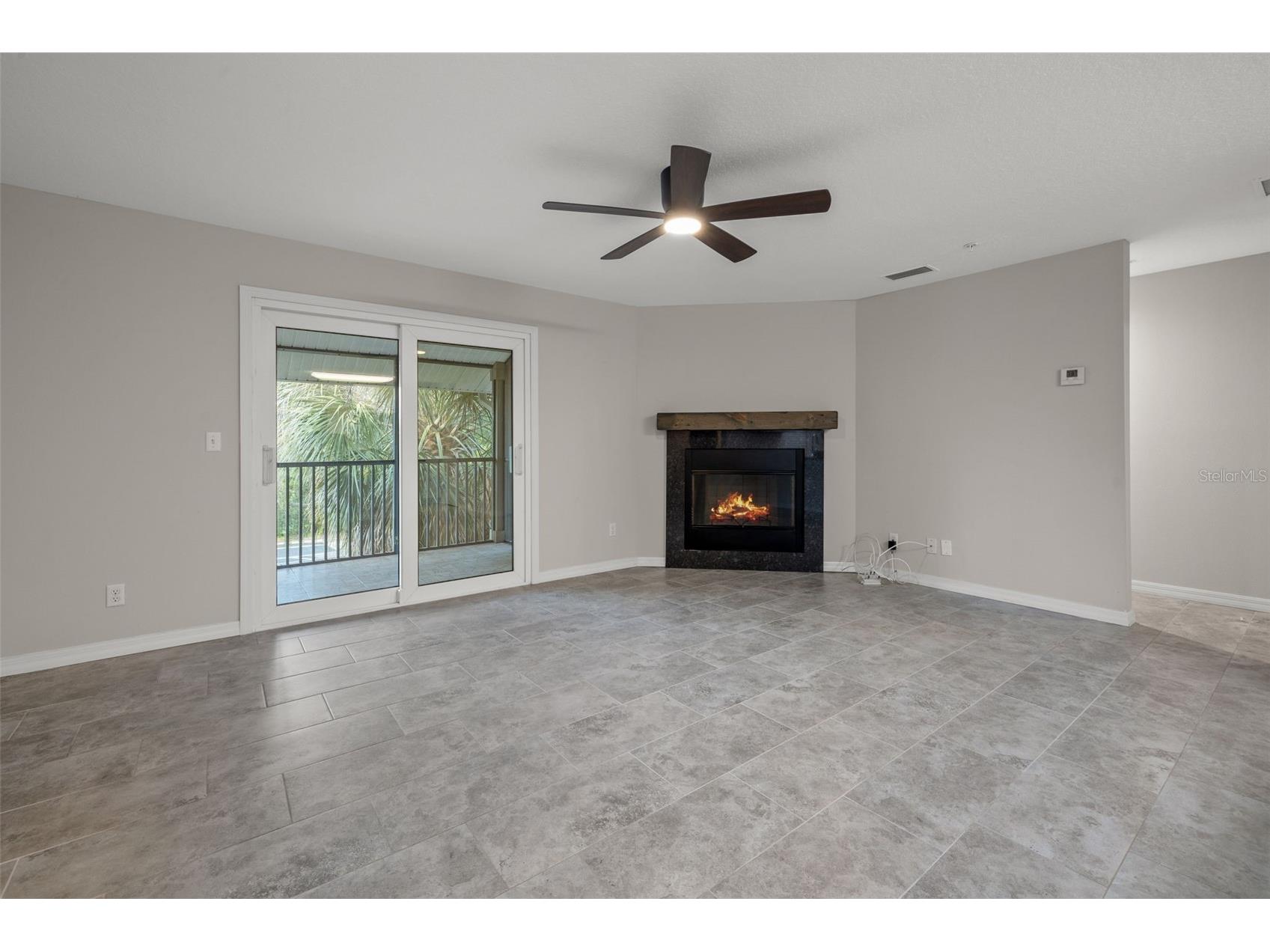 9100 Dr Martin Luther King Jr Street N #1002 Saint Petersburg FL 33702 TB8381876 image3