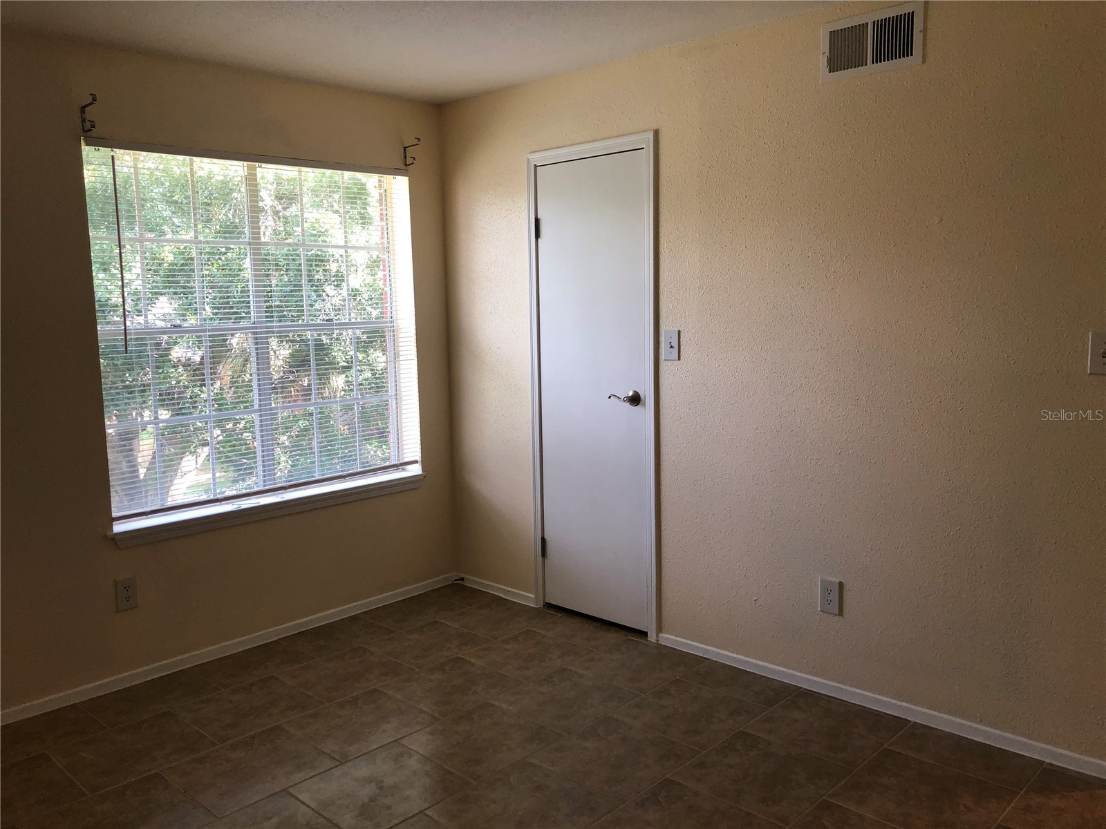 9100 Dr Martin Luther King Jr Street N #202 Saint Petersburg FL 33702 TB8524664 image11