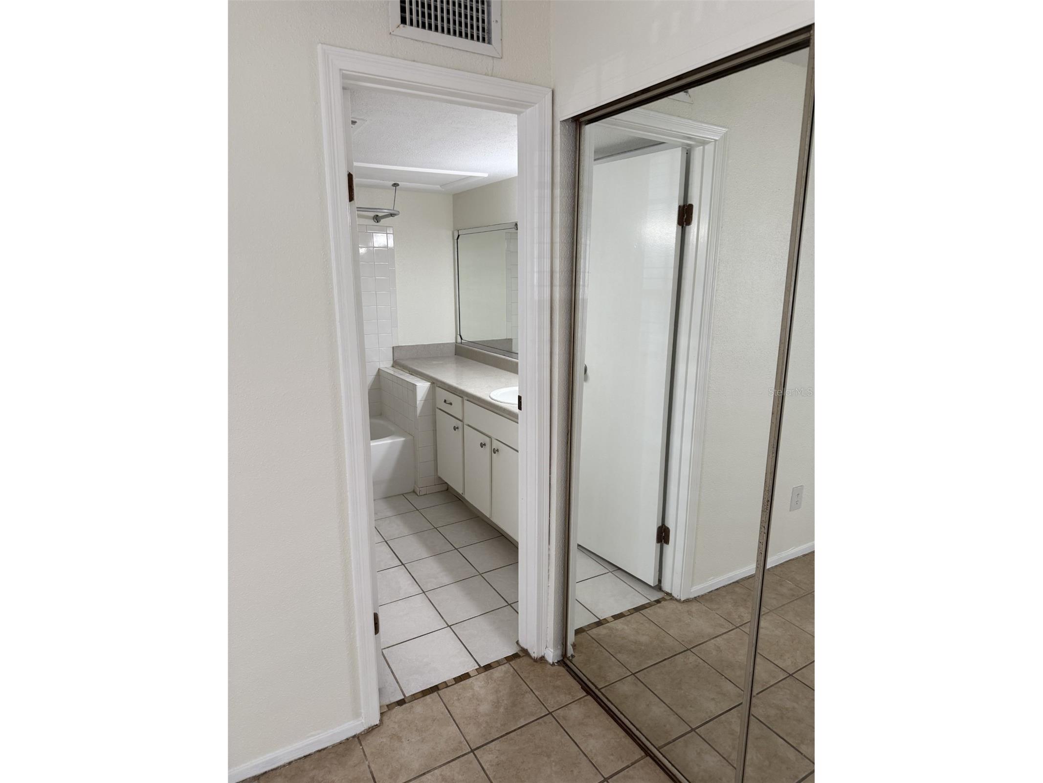 9100 Dr Martin Luther King Jr Street N #301 Saint Petersburg FL 33702 TB8524795 image9