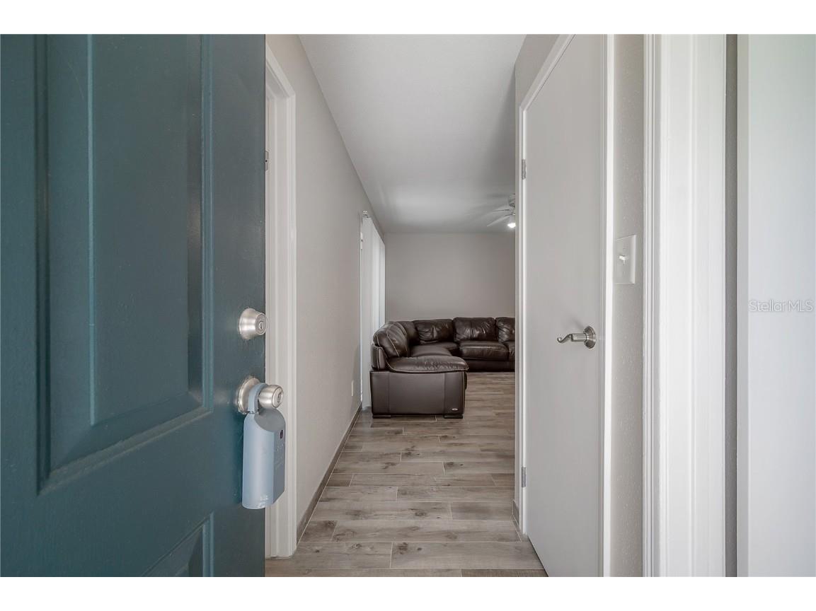 9100 Dr Martin Luther King Jr Street N #905 Saint Petersburg FL 33702 TB8444197 image2