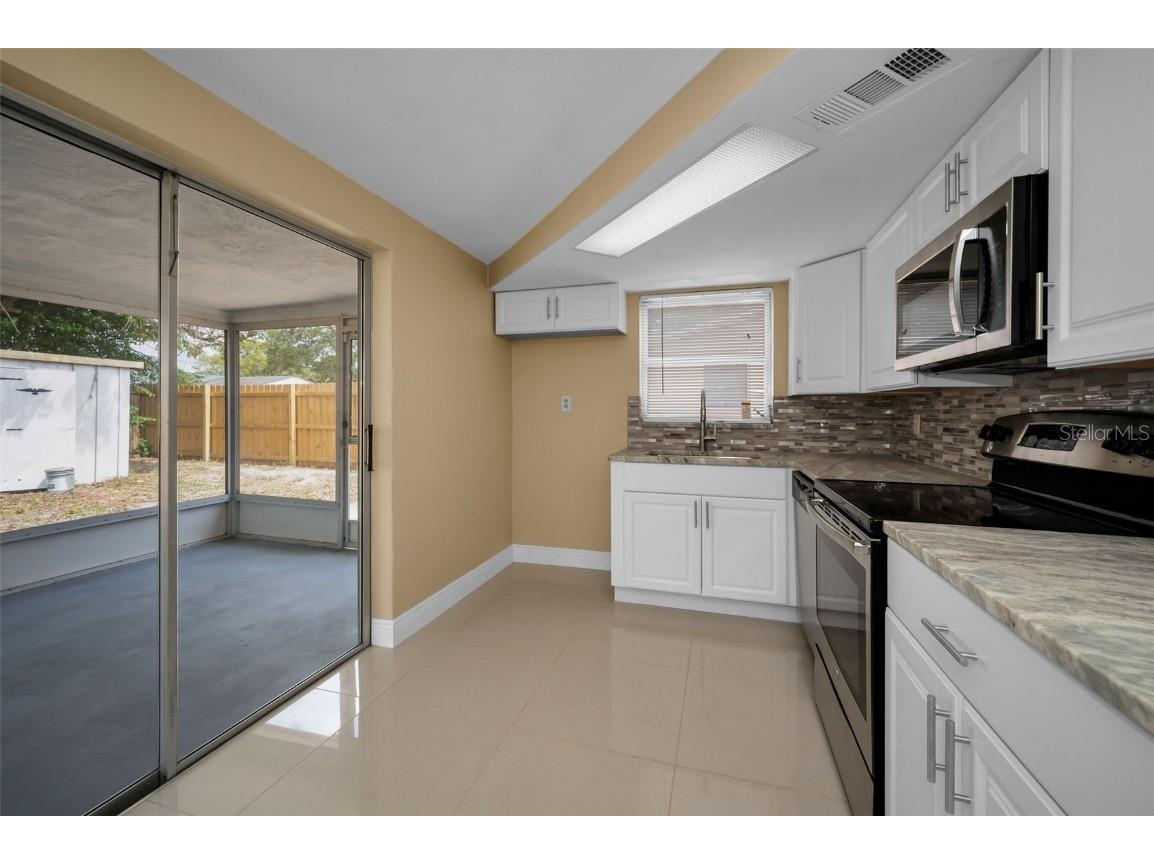 9100 Lunar Lane Port Richey FL 34668 TB8392203 image16