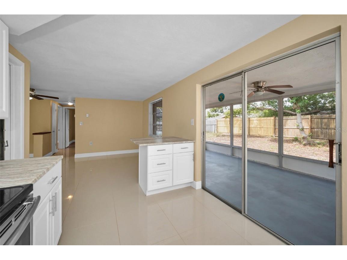 9100 Lunar Lane Port Richey FL 34668 TB8392203 image20