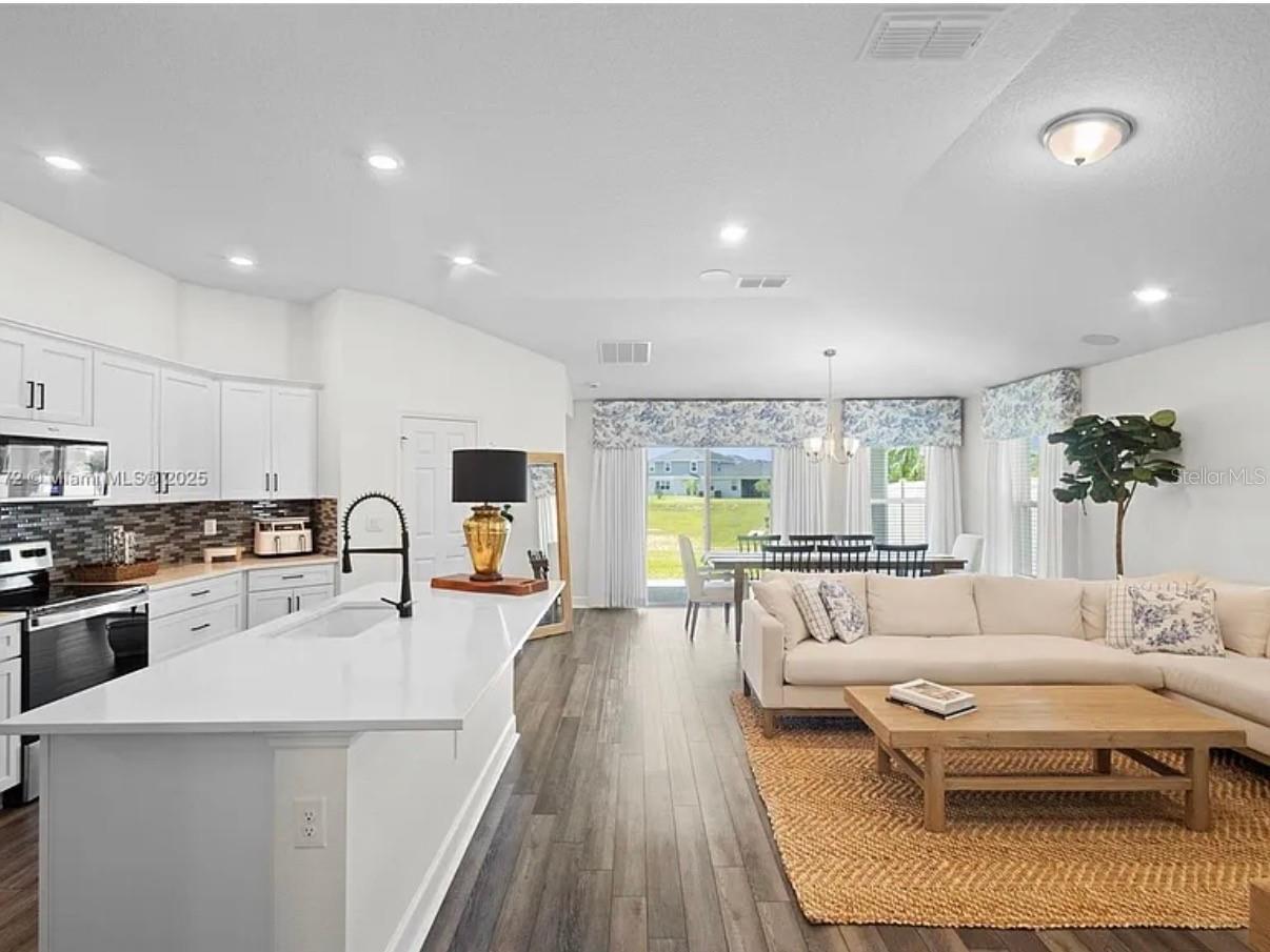 9100 Oscraft Drive Davenport FL 33896 S5142241 image3