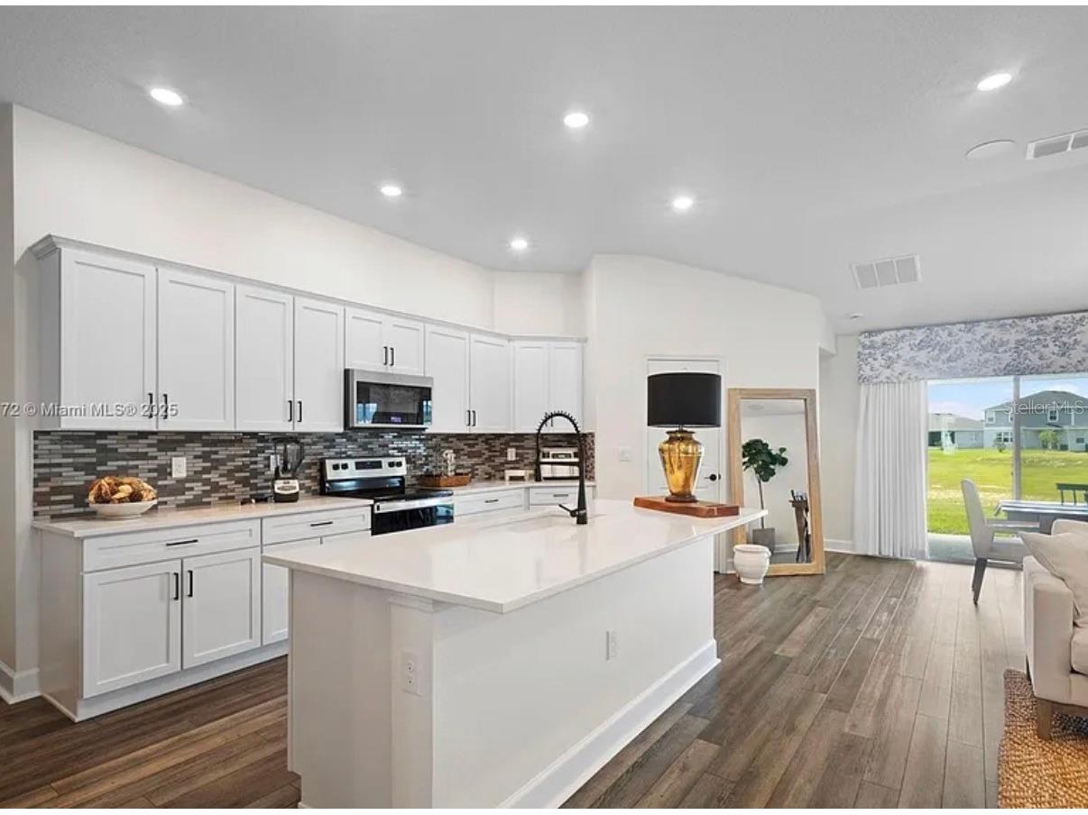 9100 Oscraft Drive Davenport FL 33896 S5142241 image4