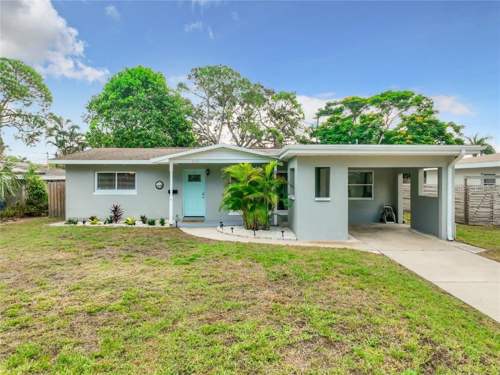 9101 Bay Street NE Saint Petersburg FL 33702 U8214940 image1