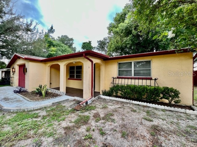 9101 Mark Twain Lane Port Richey FL 34668 W7858205 image1