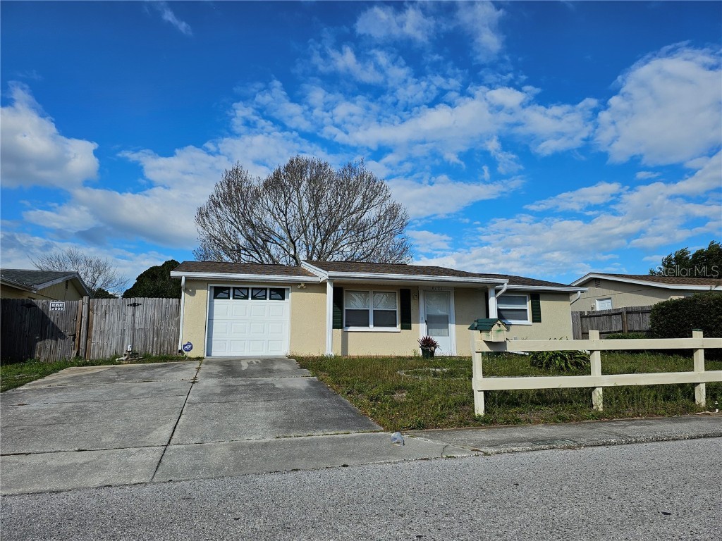 9101 Suffolk Lane Port Richey FL 34668 W7862355 image1