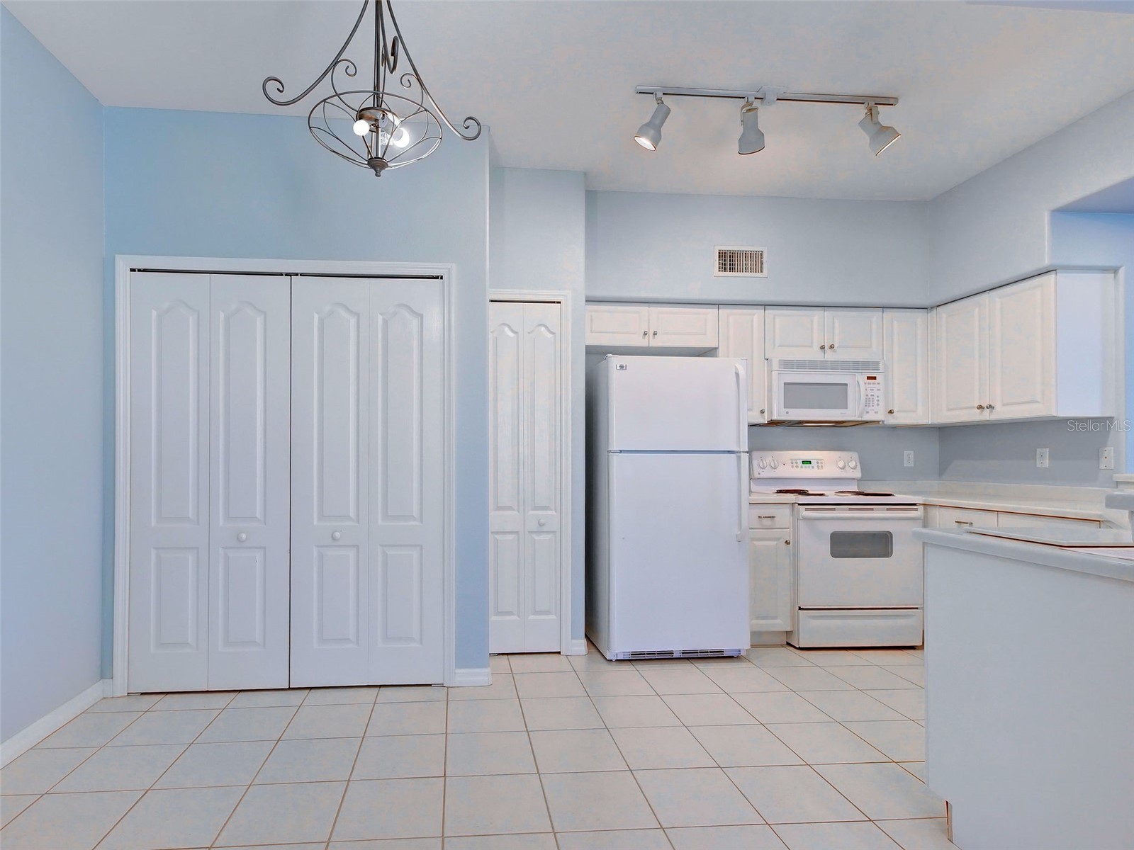 9102 L Pavia Boulevard #9102 Venice FL 34292 N6143379 image14