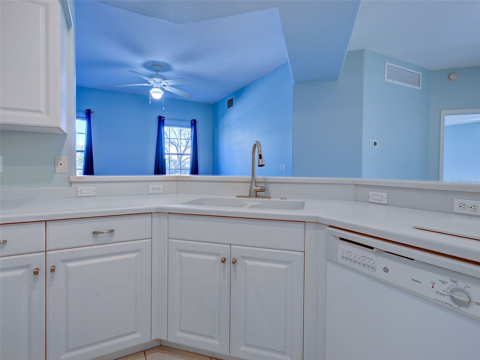 9102 L Pavia Boulevard #9102 Venice FL 34292 N6143379 image17