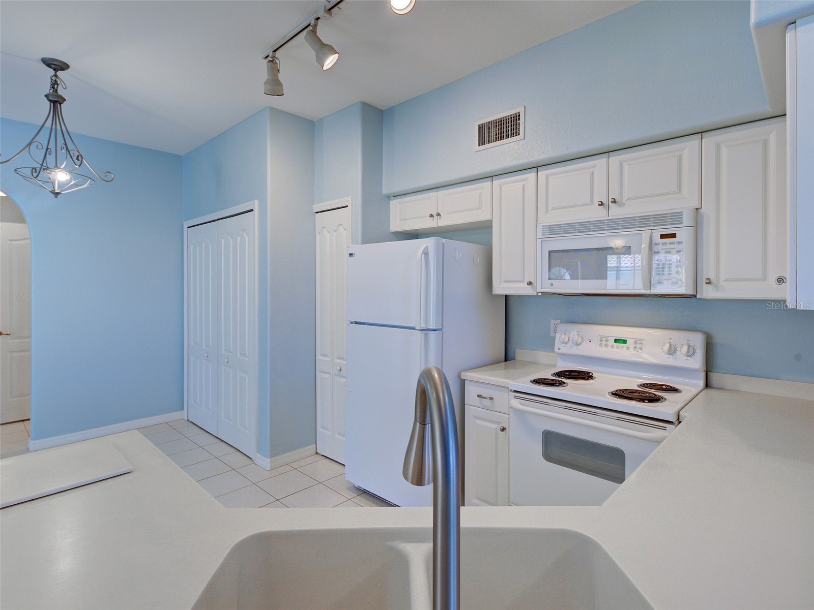 9102 L Pavia Boulevard #9102 Venice FL 34292 N6143379 image19