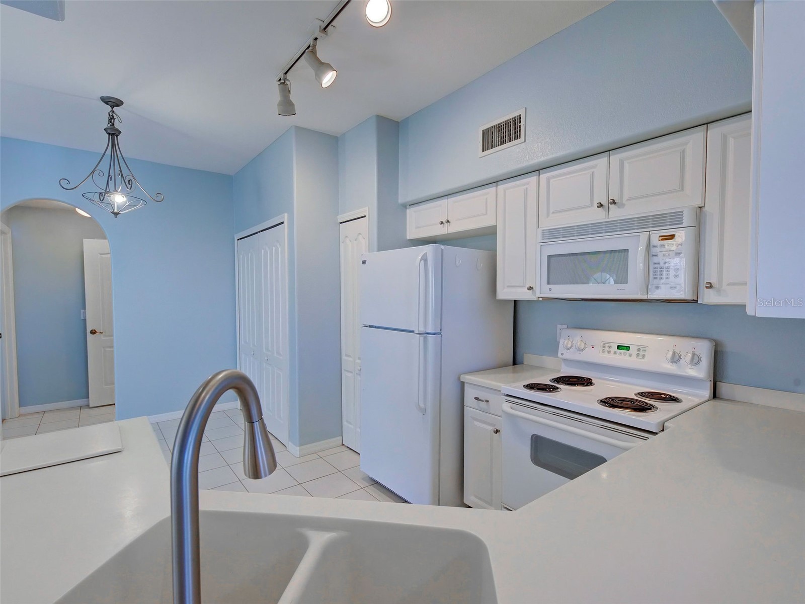 9102 L Pavia Boulevard #9102 Venice FL 34292 N6143379 image20