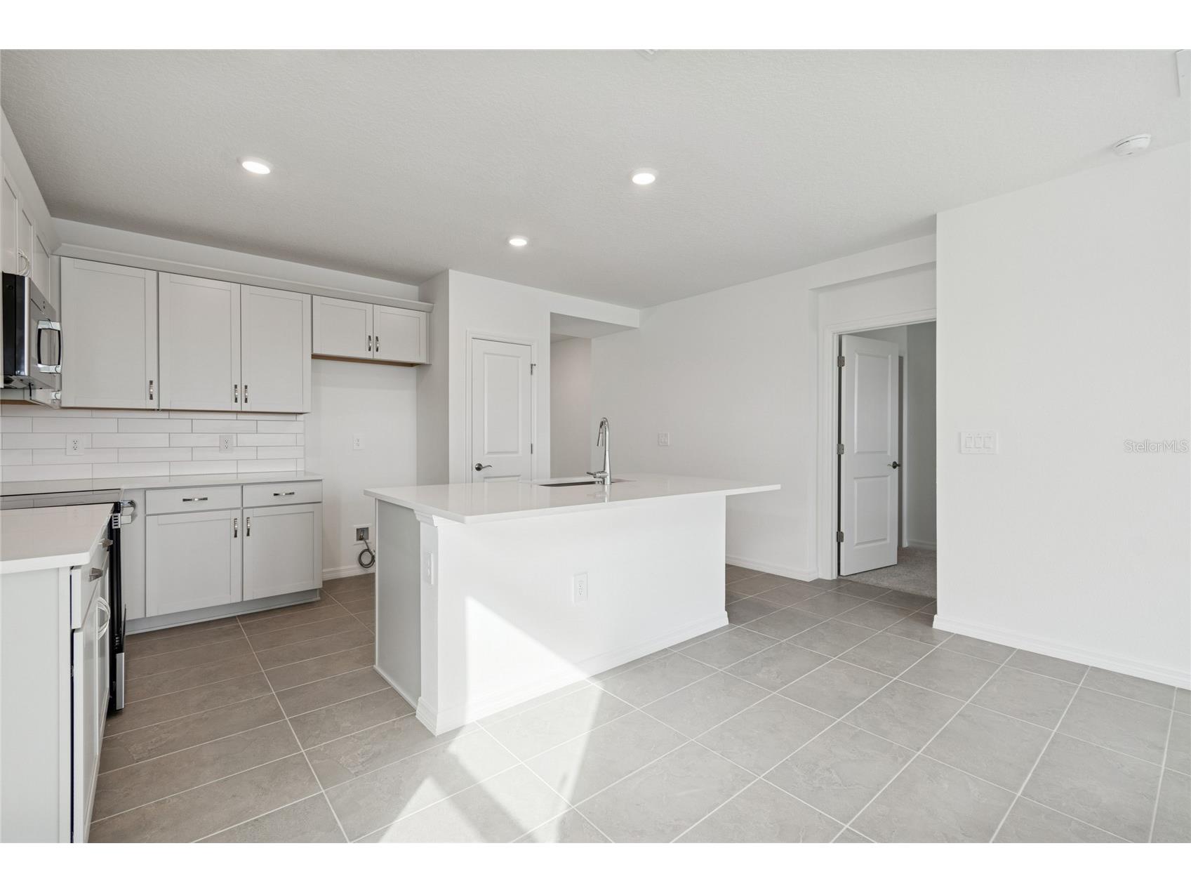 9102 Optimist Way Palmetto FL 34221 R4910325 image7