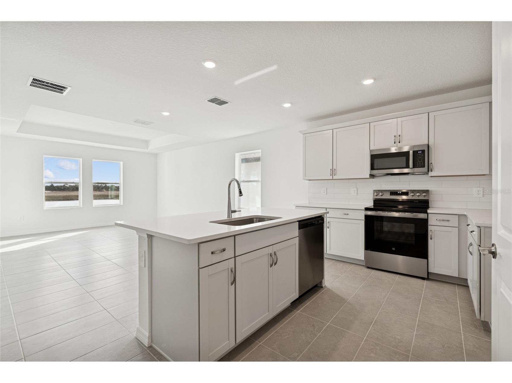 9102 Optimist Way Palmetto FL 34221 R4910325 image9