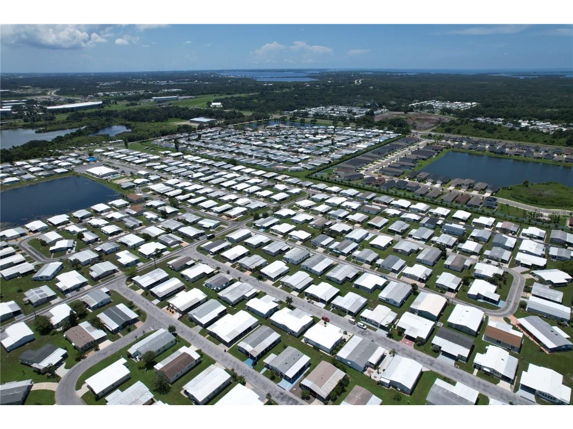 9103 34th Avenue E Palmetto FL 34221 C7513709 image45