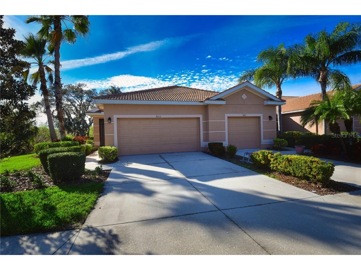 9103 Stone Harbour Loop Bradenton FL 34212 U8227509 image1