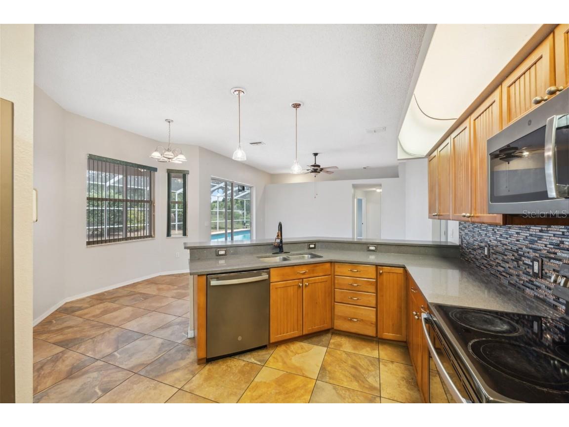 9104 Water Hazard Drive Hudson FL 34667 W7874729 image18