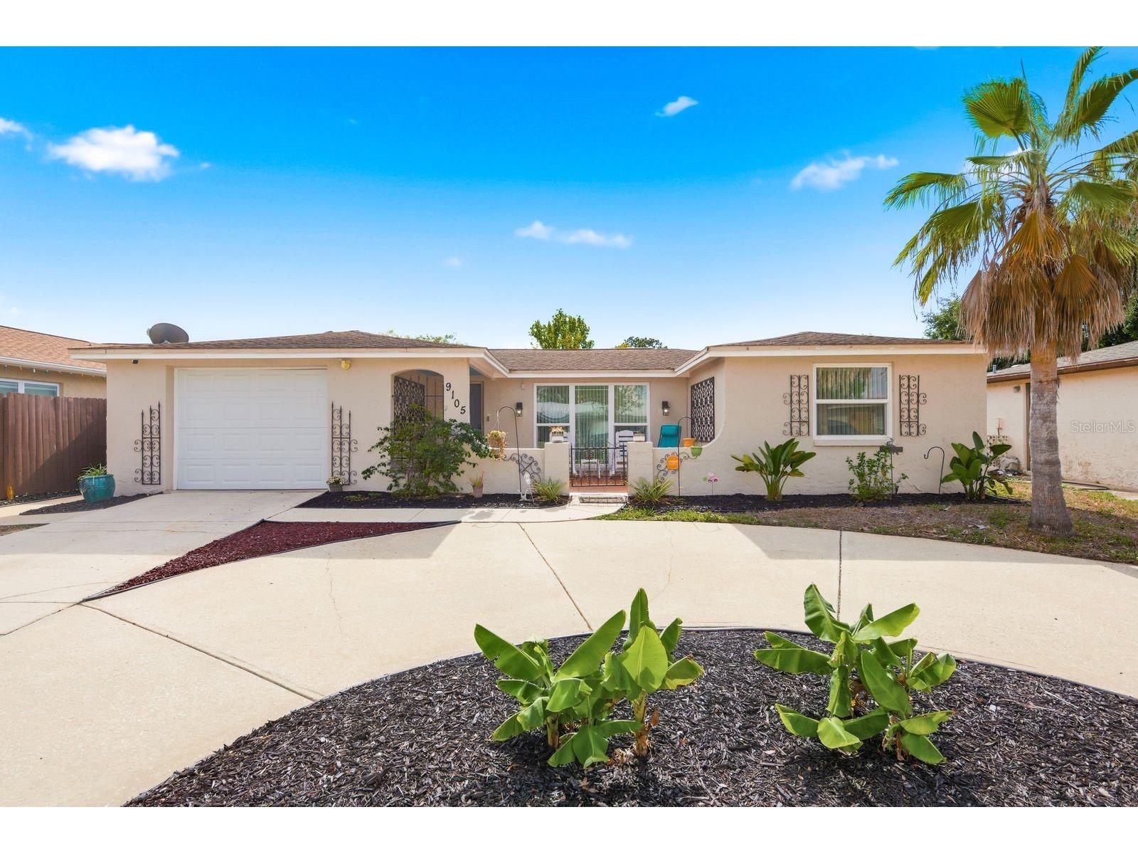 9105 Chantilly Lane Port Richey FL 34668 W7885823 image1