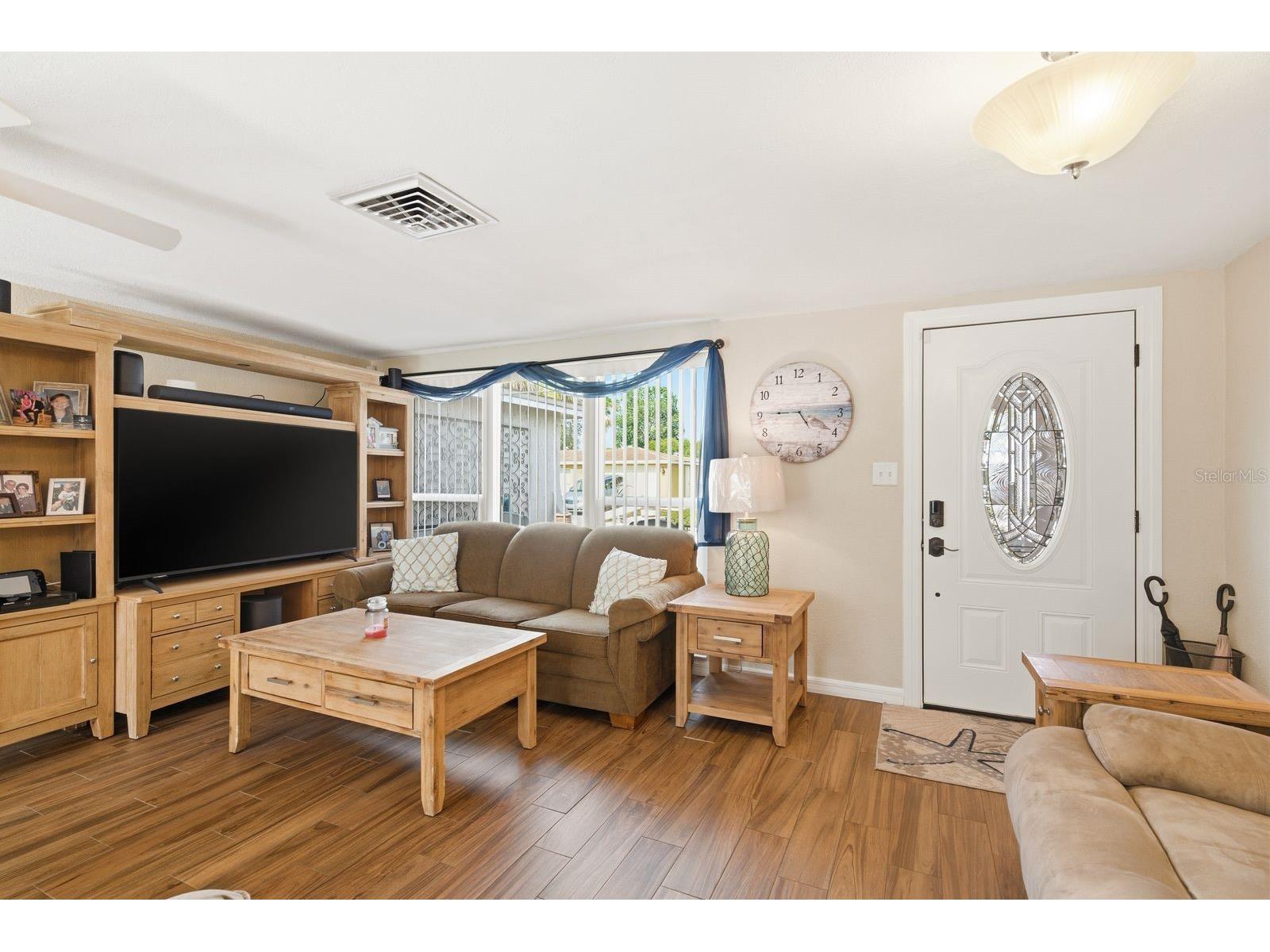 9105 Chantilly Lane Port Richey FL 34668 W7885823 image10