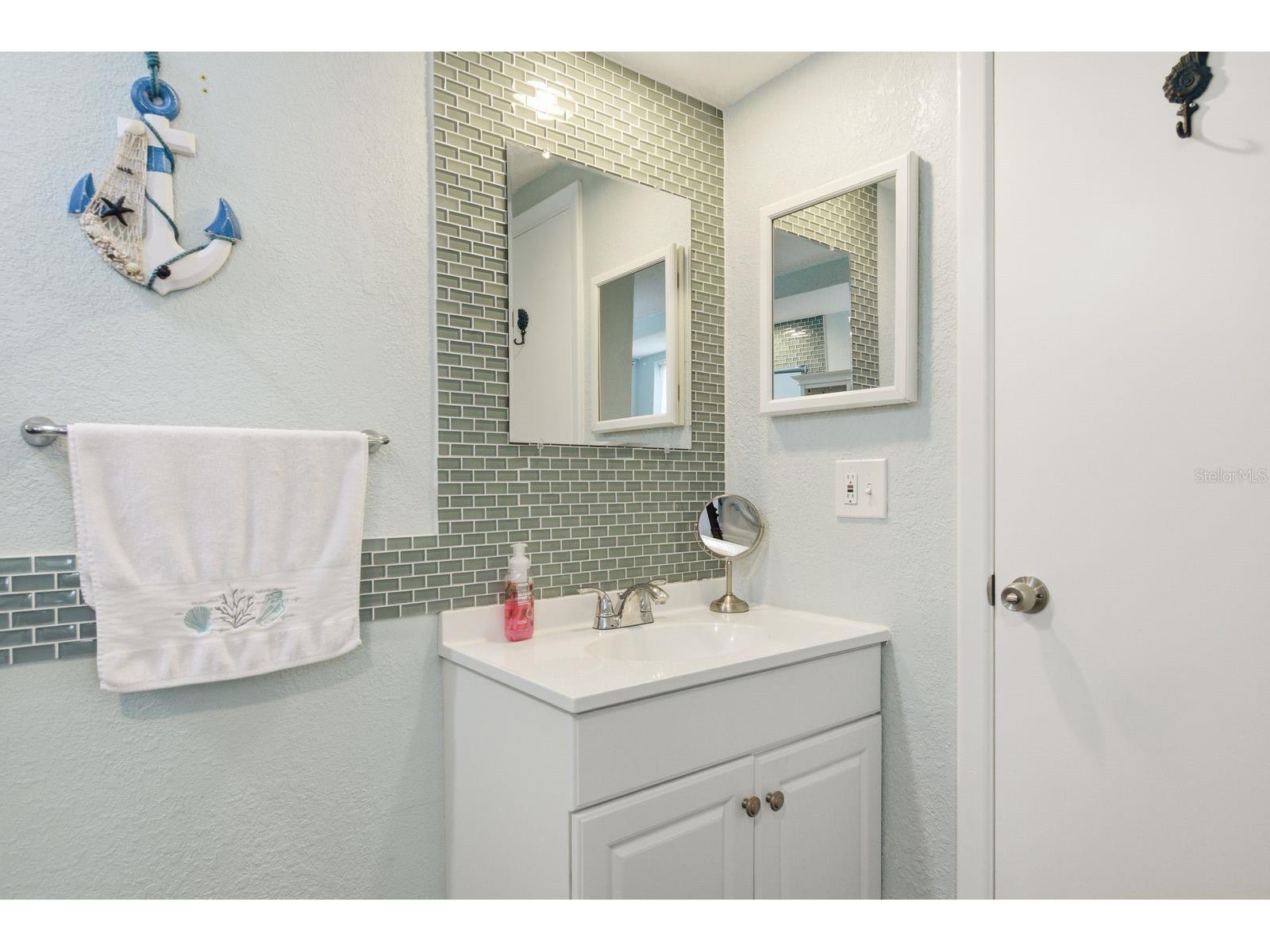 9105 Chantilly Lane Port Richey FL 34668 W7885823 image28