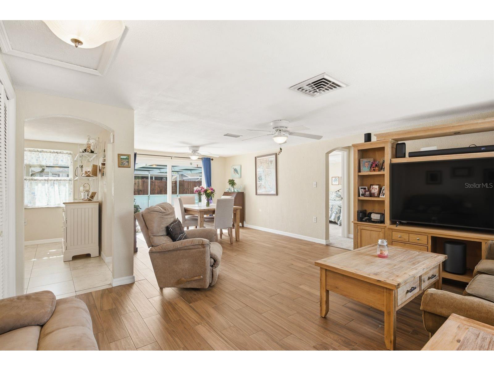 9105 Chantilly Lane Port Richey FL 34668 W7885823 image8