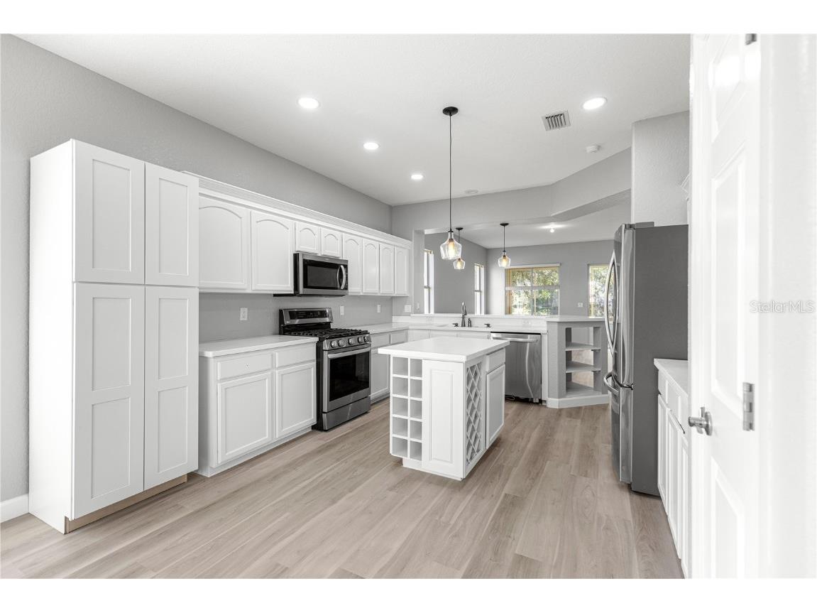 9105 SE 125th Loop Summerfield FL 34491 OM714080 image5