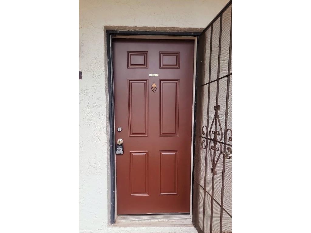 9105 Tudor Drive #F104 Tampa FL 33615 T3541321 image1