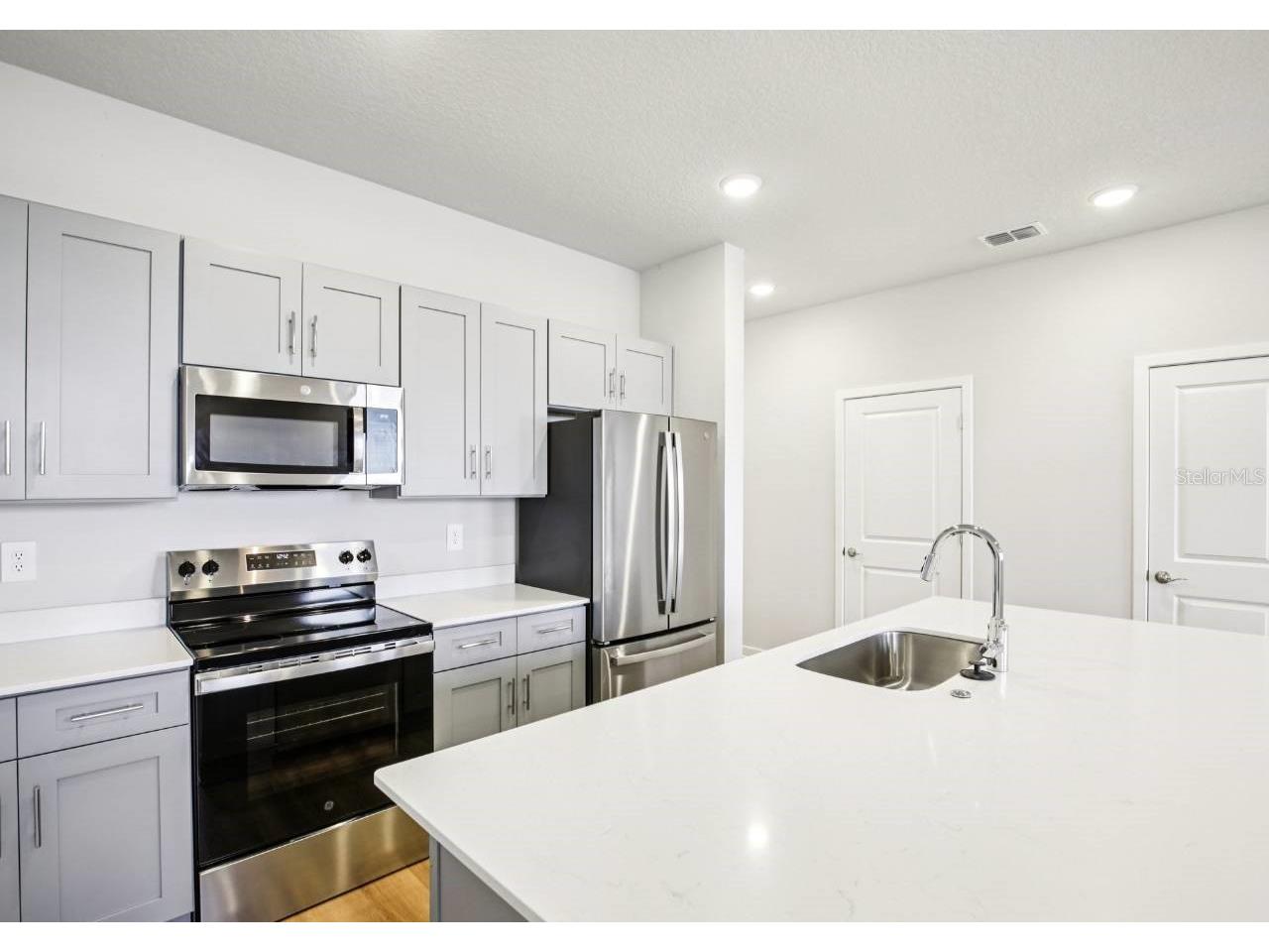 9106 E 93rd Run #102 Parrish FL 34219 A4675308 image2