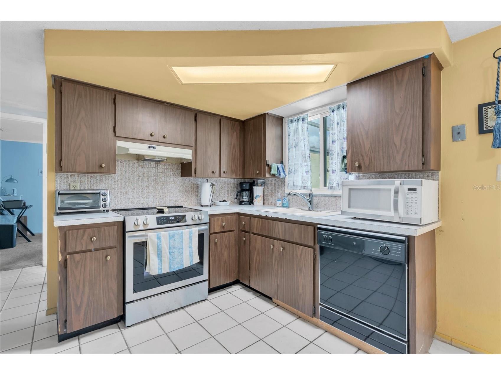 9106 Lunar Lane Port Richey FL 34668 W7885369 image22