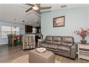 9107 Brunswick Lane Tampa FL 33615 TB8448241 image19