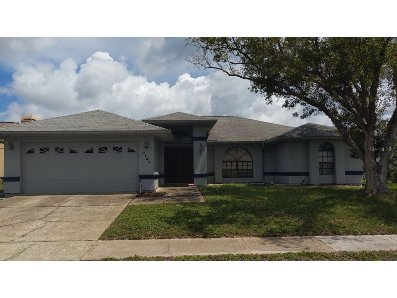 9107 Remington Drive New Port Richey FL 34655 U8202603 image1
